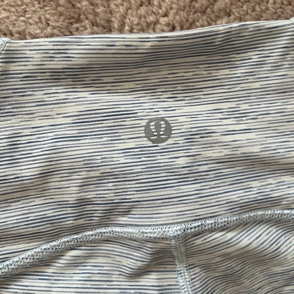 Lululemon Leggings - Picture 4 of 6